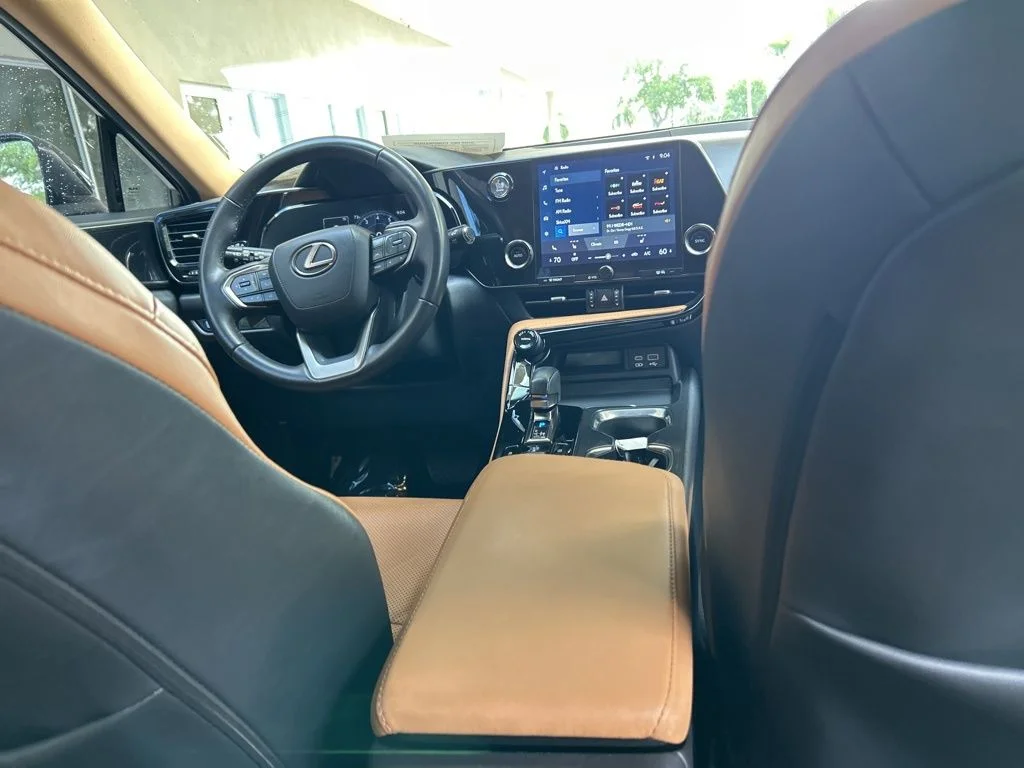 Used 2023 Black Lexus 250 Base image 29
