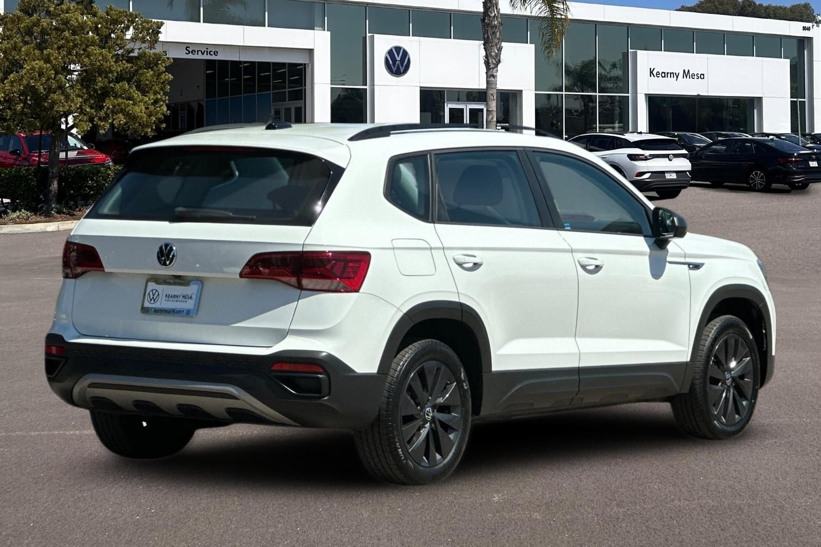 Certified Used 2023 Pure White Volkswagen 1.5T S image 4