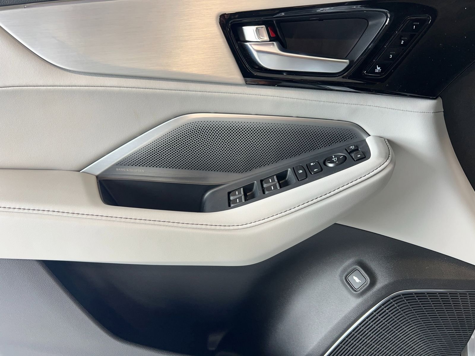 2026 Acura MDX Technology Package - Photo 14