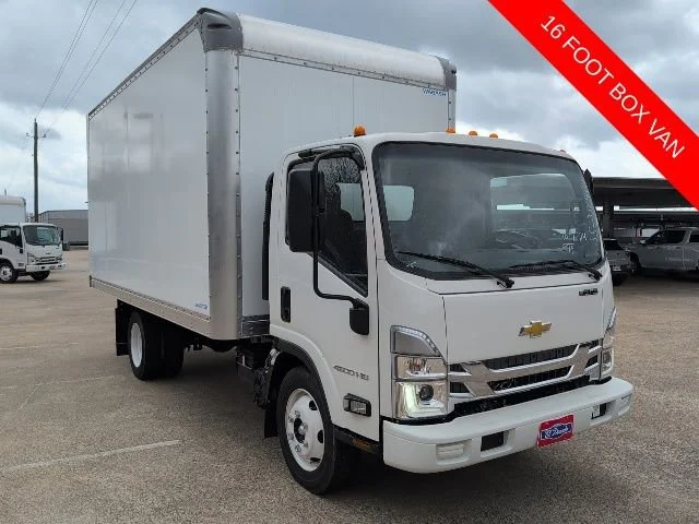 2025 Chevrolet Low Cab Forward 4500 Gas 176" WB Regular Cab's photo