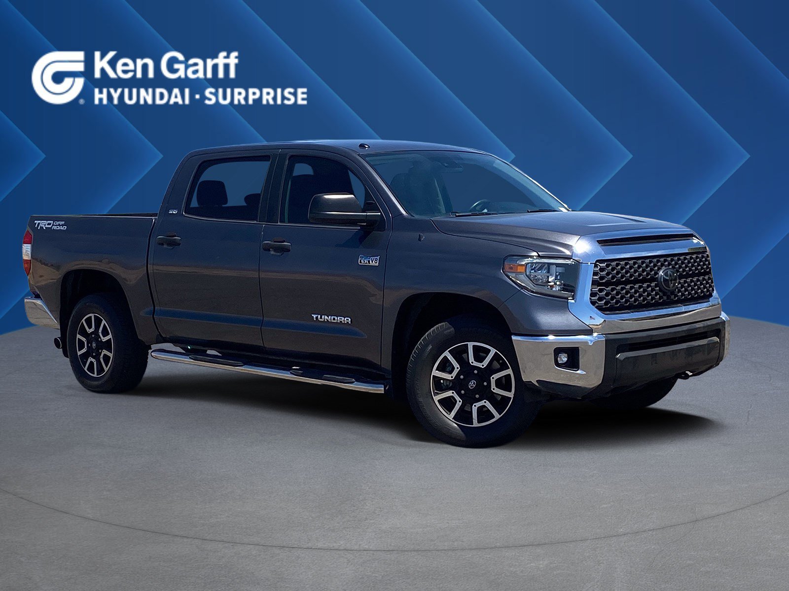 Used 2018 Magnetic Gray Metallic Toyota SR5 image 1