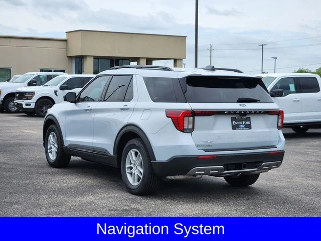 New 2026 Space White Metallic Ford Active image 4