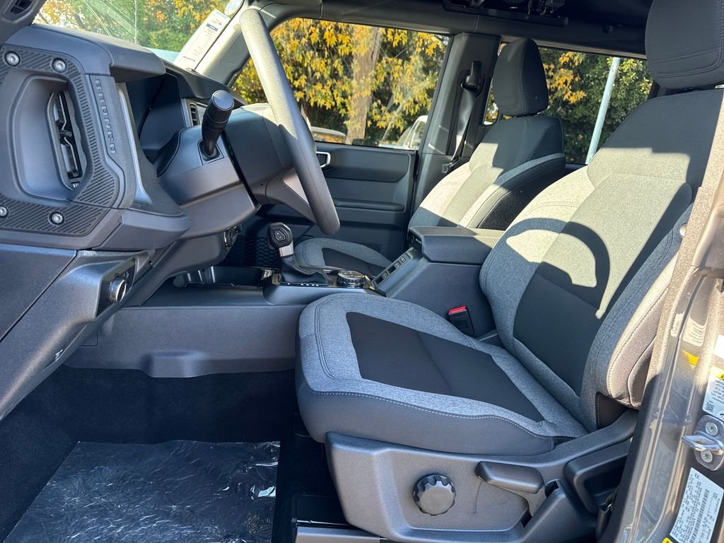 2025 Ford Bronco 4-Door Base - Photo 12