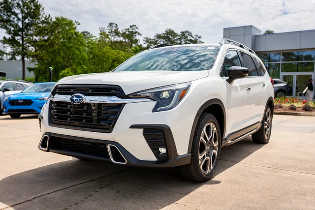 New 2026 Crystal White Pearl Subaru Touring image 11