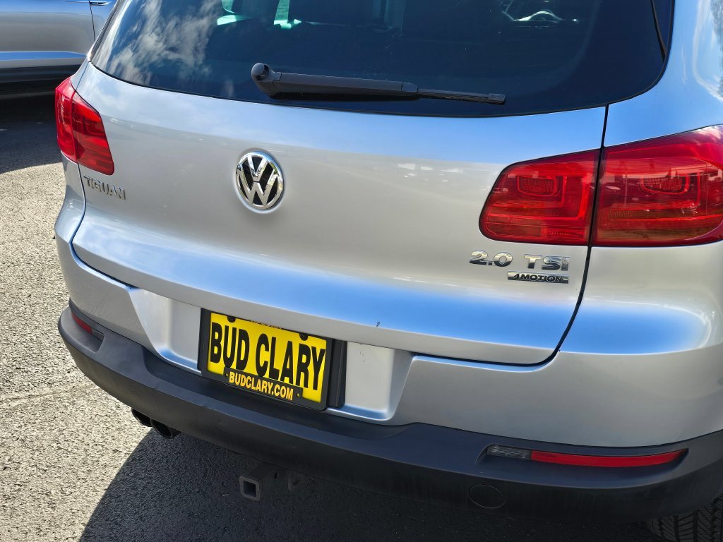Used 2012 Silver Volkswagen SE image 15