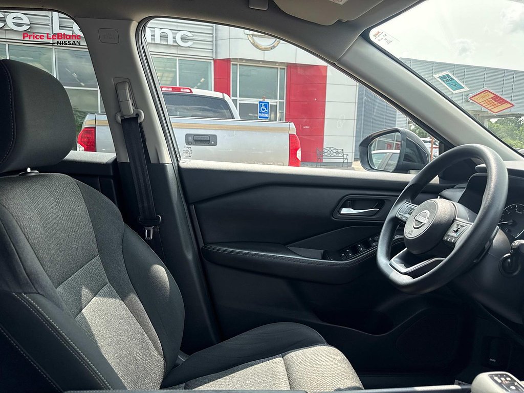 Used 2024 Super Black Nissan SV image 10