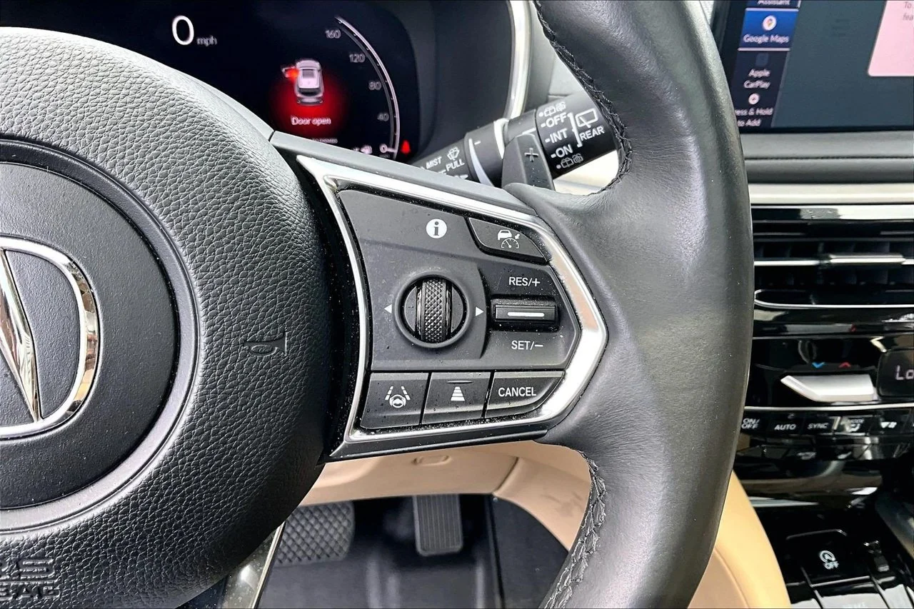 Certified Used 2025  Acura Technology Package image 31