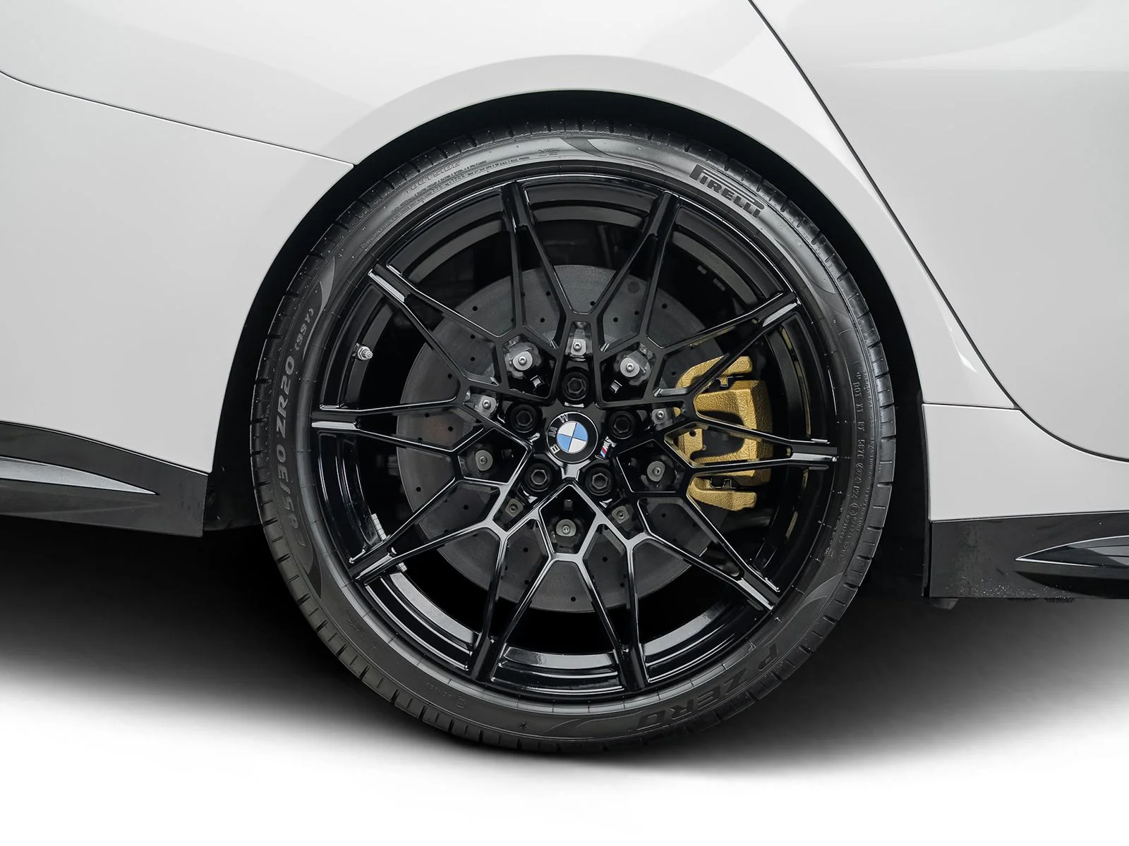Used 2025 White BMW Competition image 32
