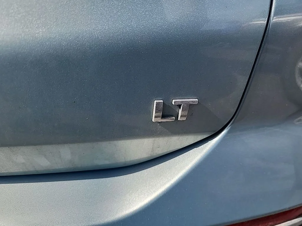 Used 2022 Seaglass Blue Metallic Chevrolet LT image 13
