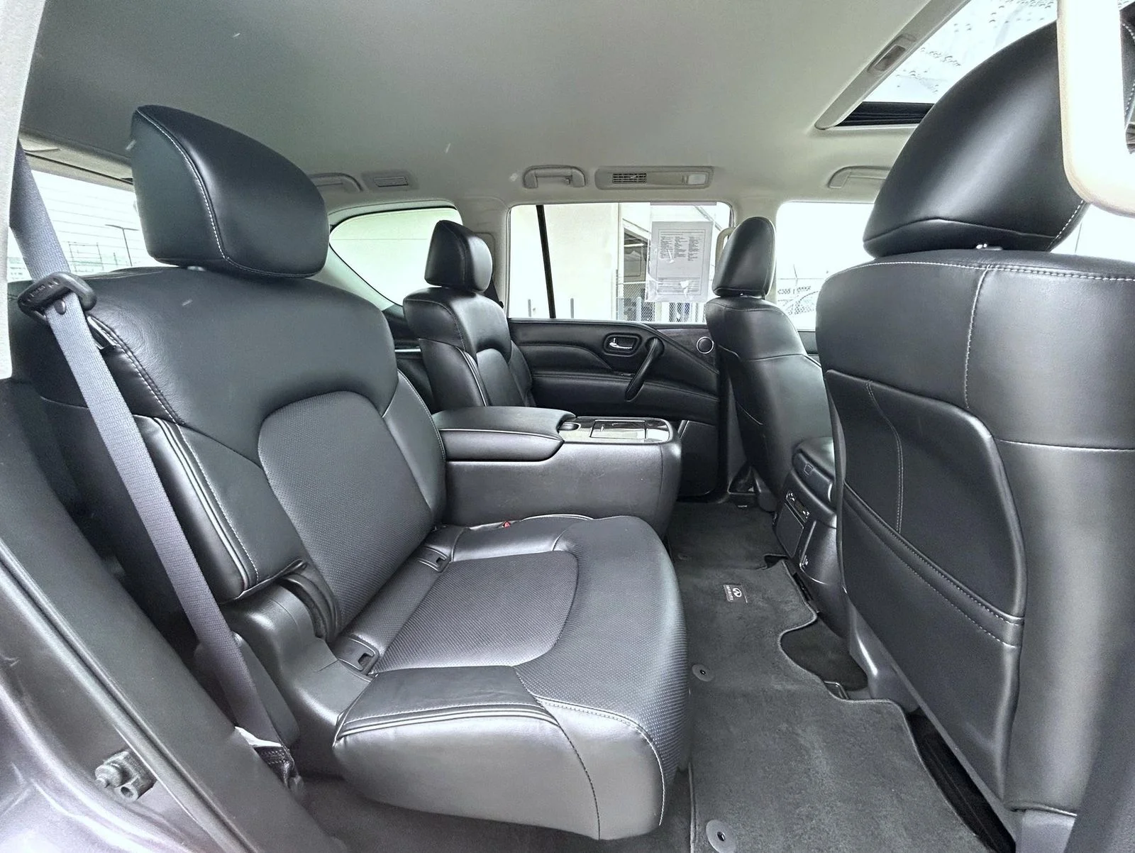 Used 2023 Gray INFINITI LUXE image 19