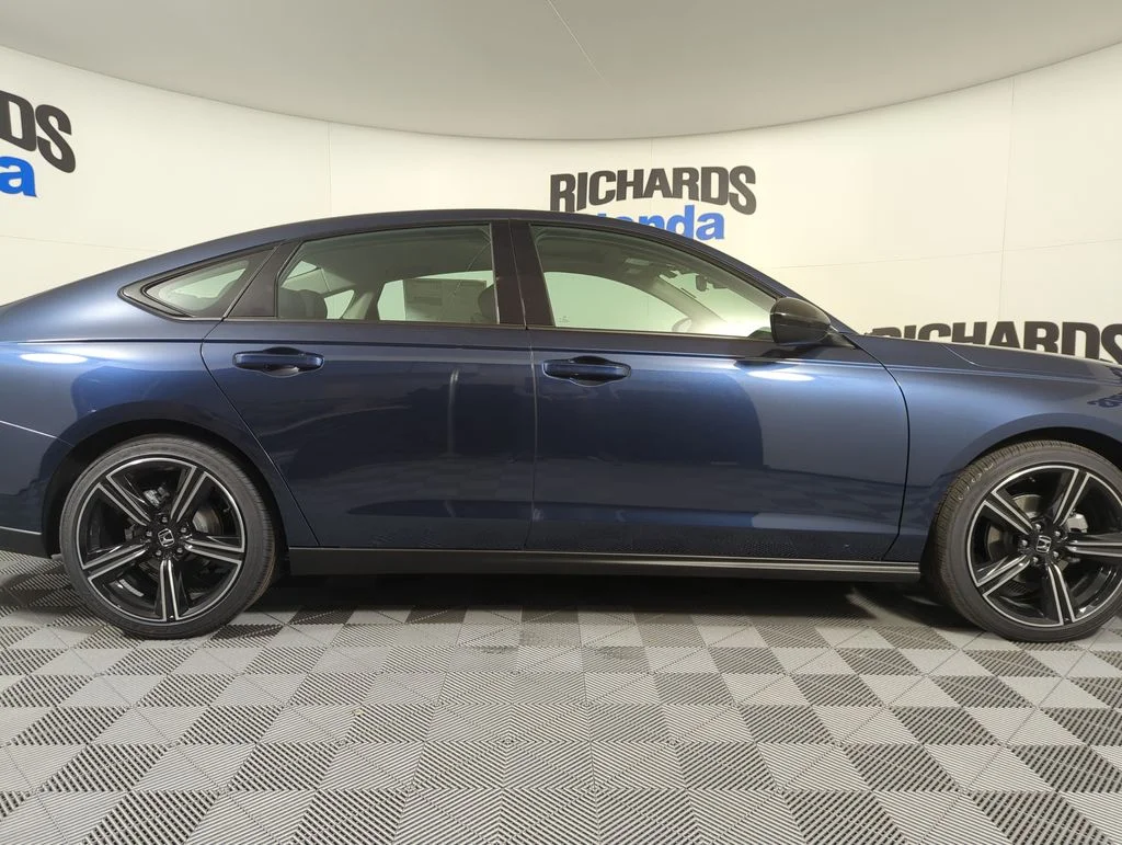 New 2026 Canyon River Blue Metallic Honda SE image 6