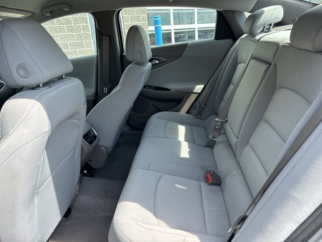 Used 2024 Gray Chevrolet LT image 29