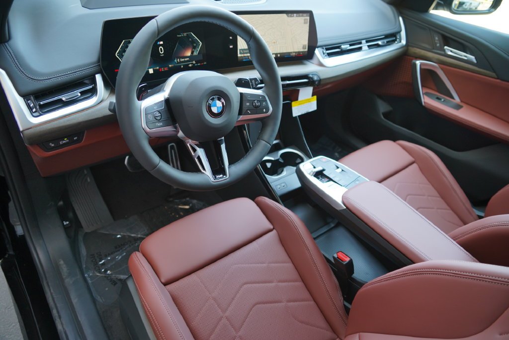 New 2027 Black Sapphire Metallic BMW xDrive28i image 13