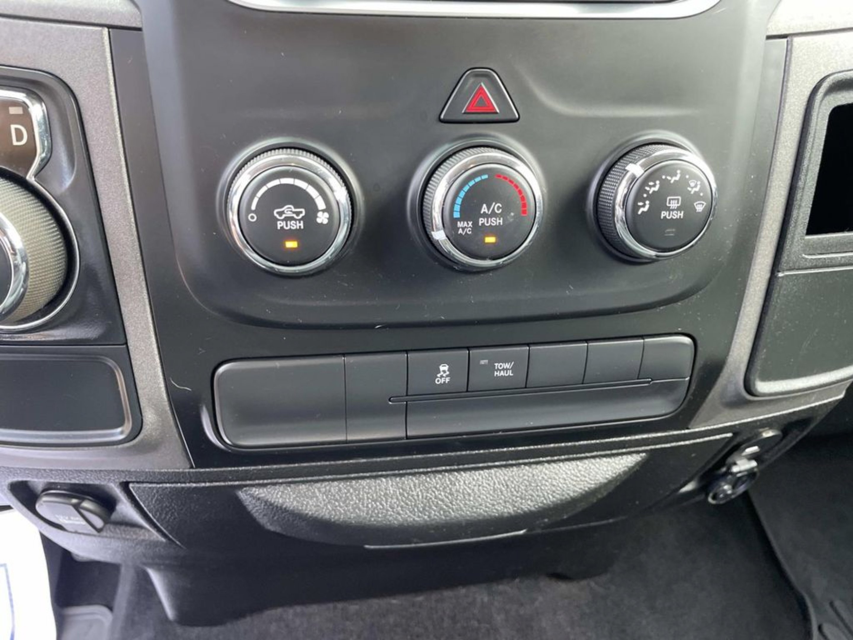 Used 2019 Red Ram Tradesman image 28