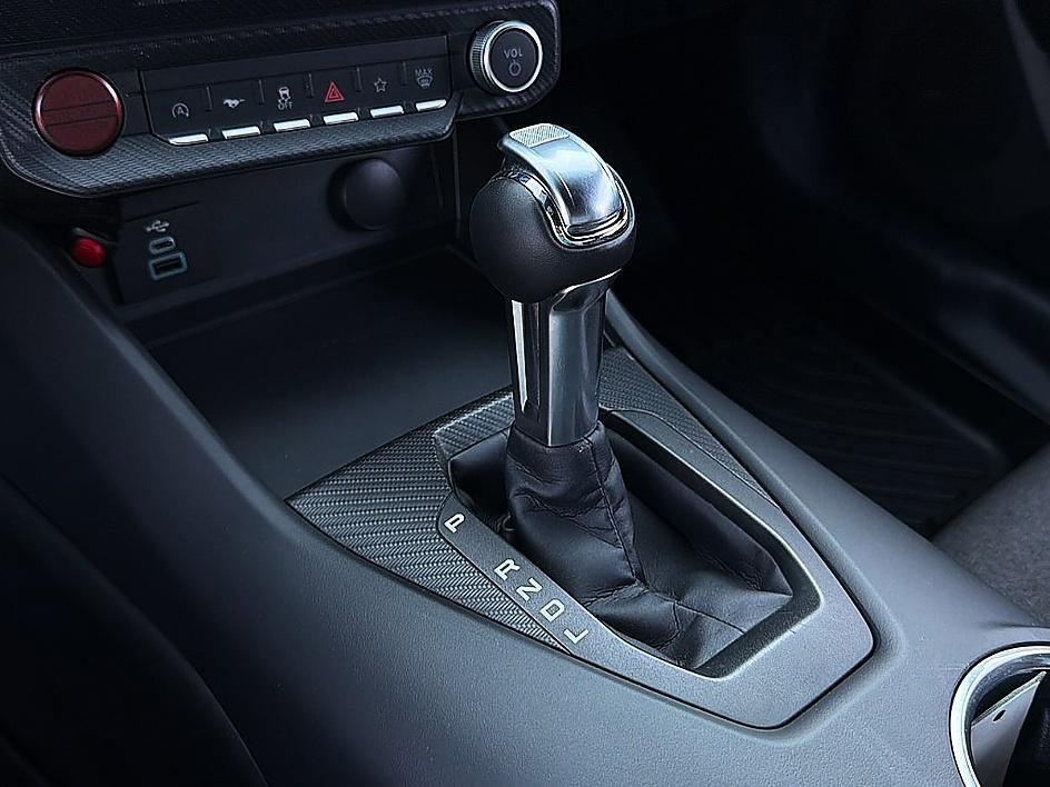 Used 2024 Shadow Black Ford EcoBoost image 16