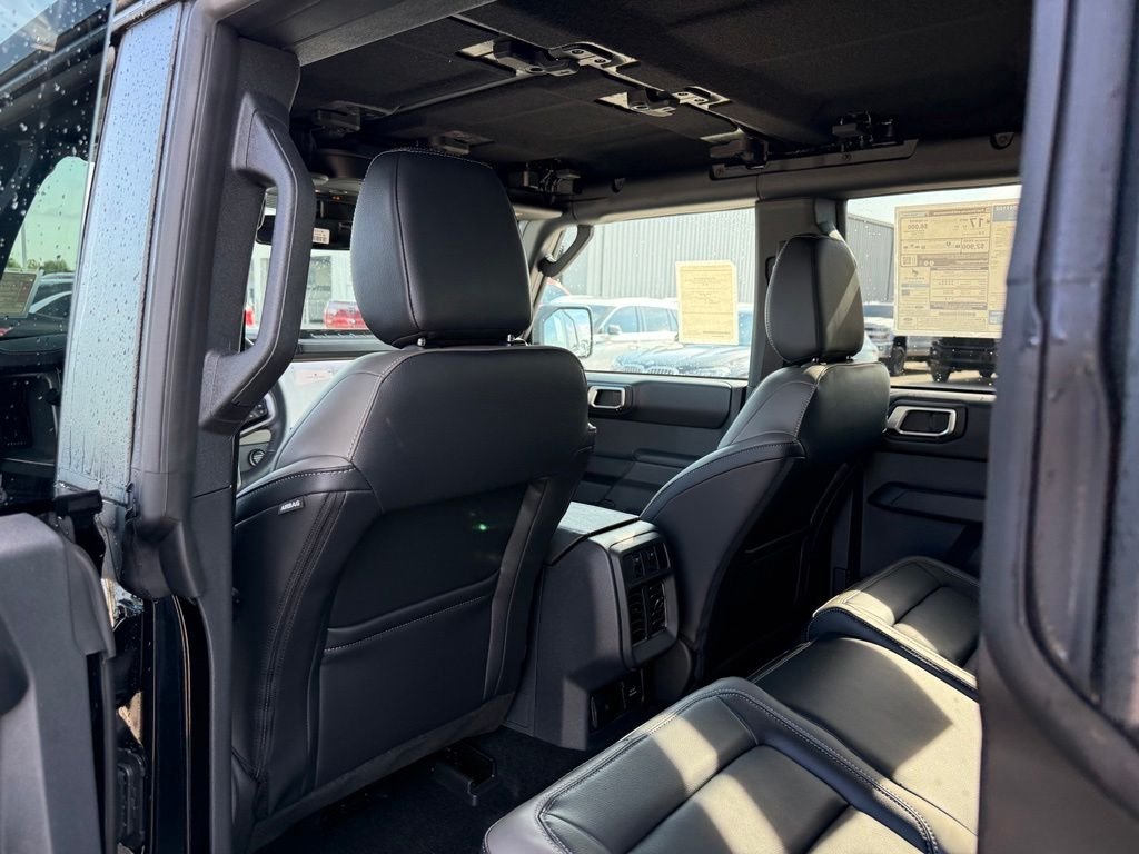 New 2026 Shadow Black Ford Outer Banks® image 10