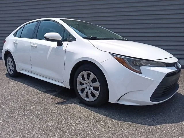 Certified Used 2023 White Toyota LE image 1