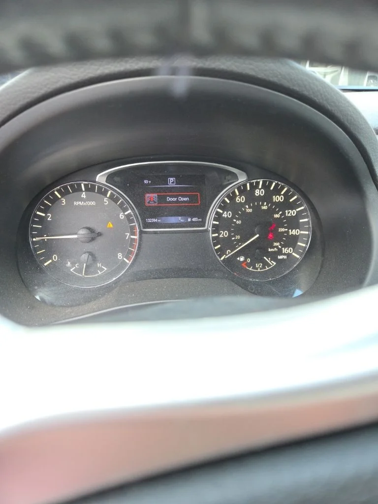 Used 2016 Nissan Altima SV with VIN 1N4AL3AP2GC204676 for sale in Kansas City
