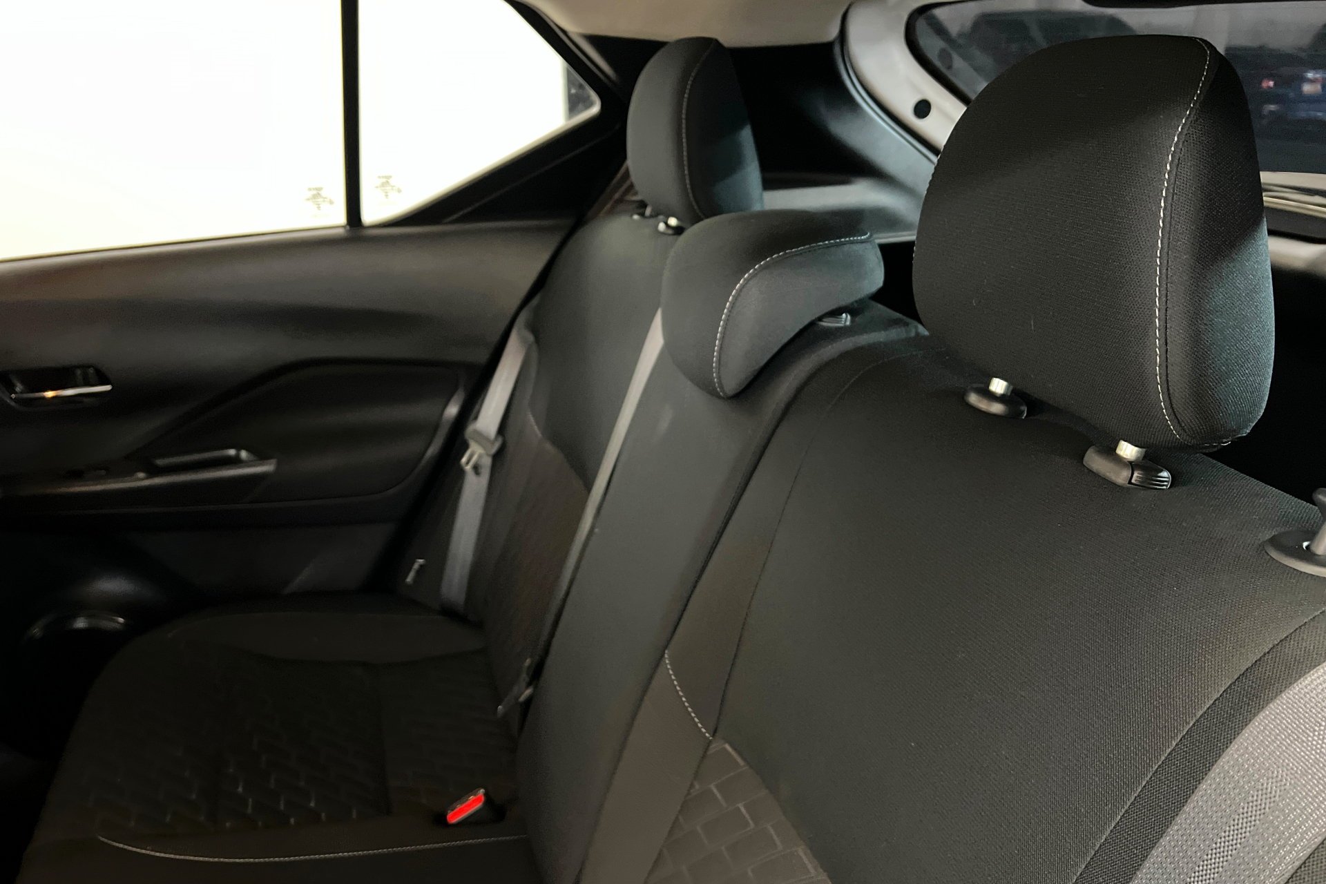 2023 Nissan Kicks SV - Photo 21