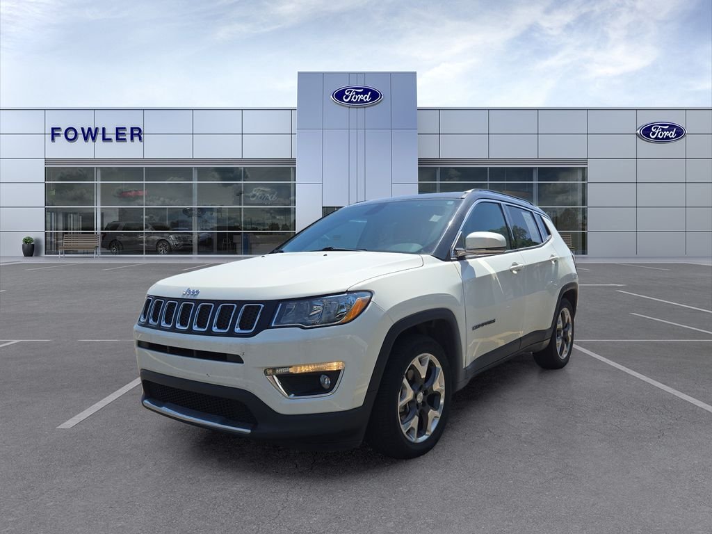 Used 2019 White Jeep Limited image 3