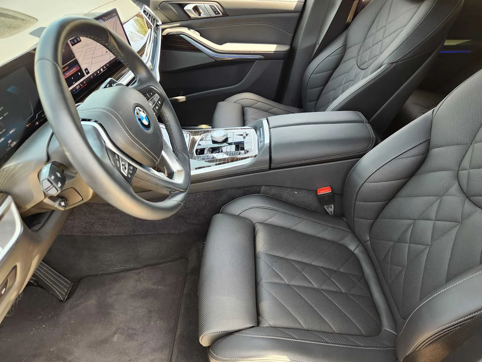 2025 BMW X5 50e - Photo 13