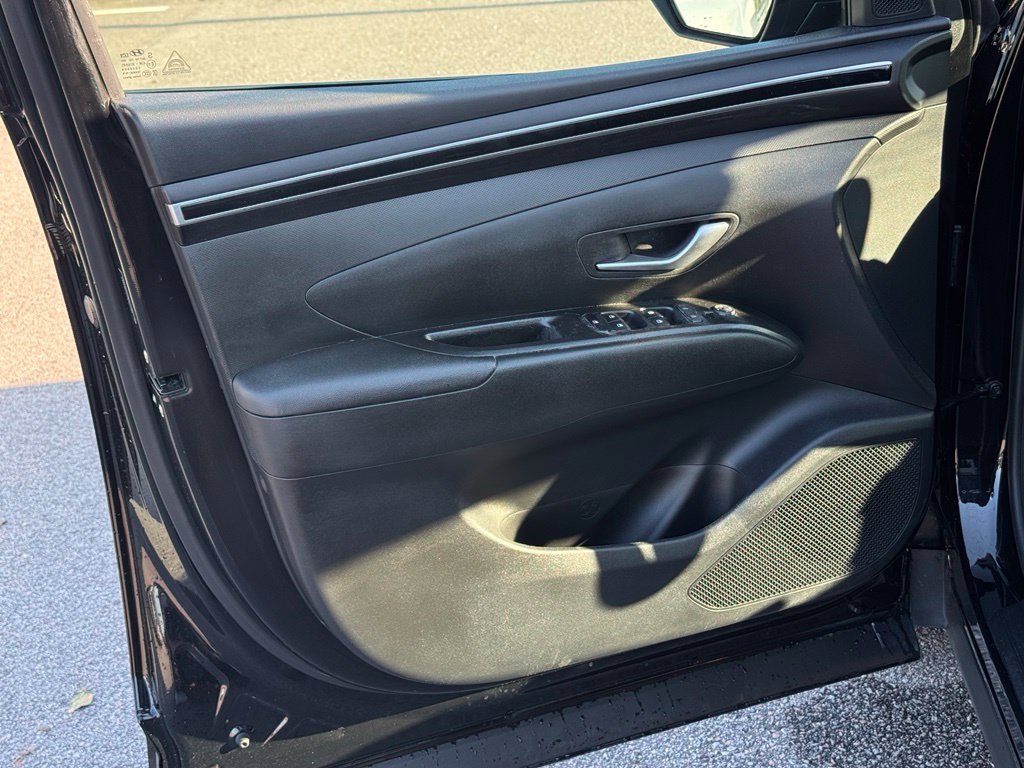 Certified Used 2022 Black Hyundai SEL image 23