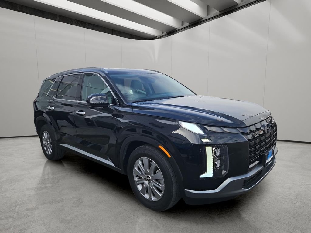 Used 2025 Abyss Black Pearl Hyundai SEL image 7