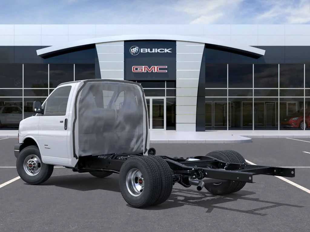 New 2026 Summit White GMC 1WT image 7