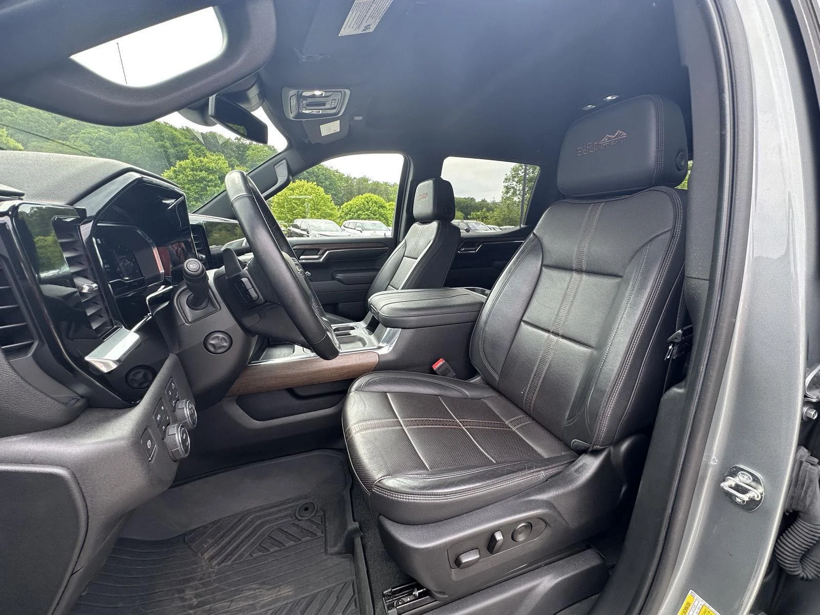 Used 2023 Sterling Gray Metallic Chevrolet High Country image 9