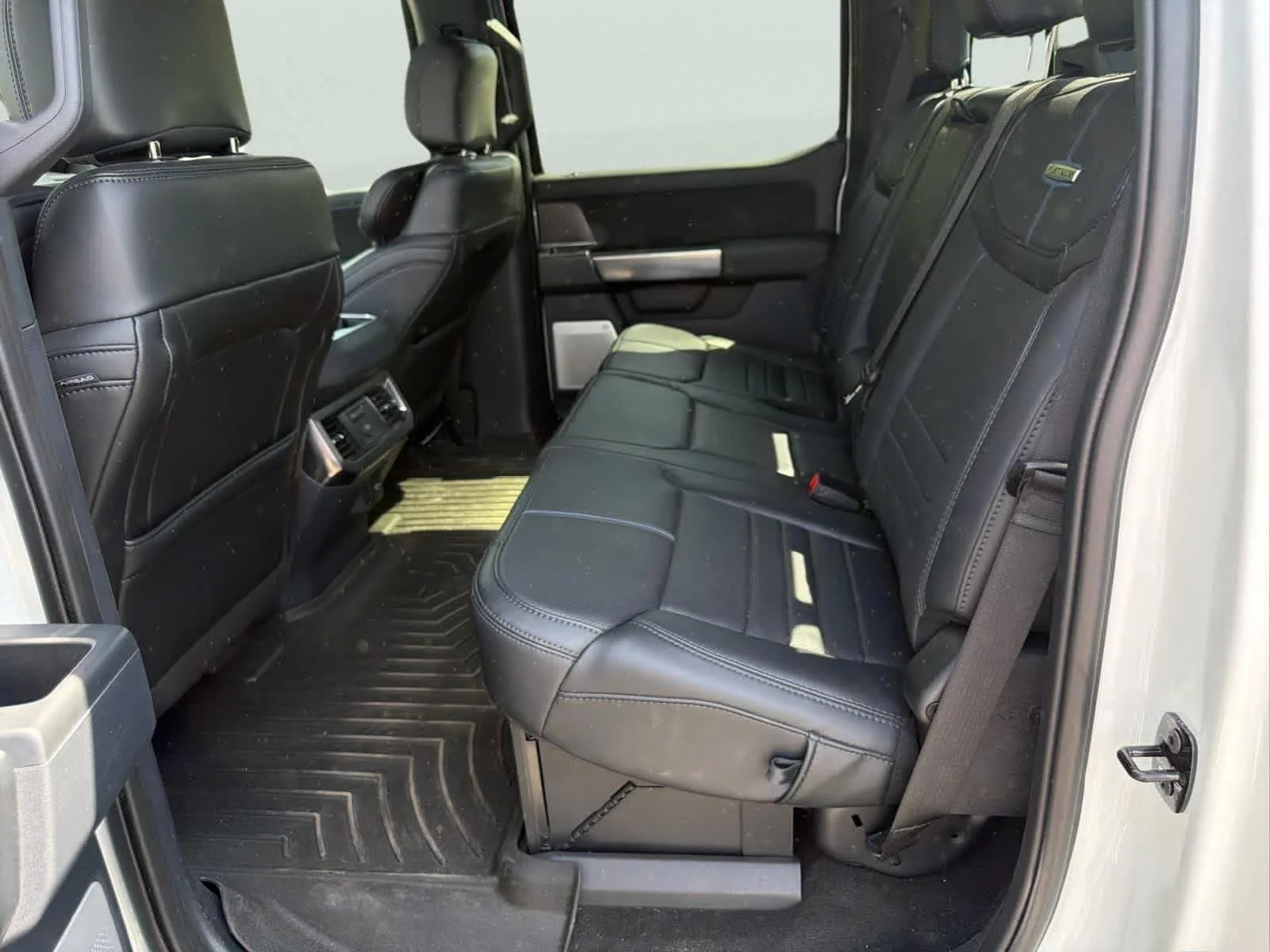 Used 2026 Star White Ford Platinum image 13