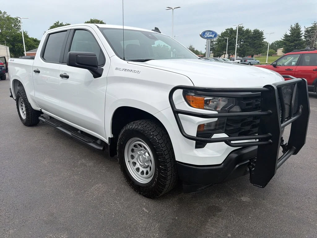 Used 2023 Summit White Chevrolet WT image 6