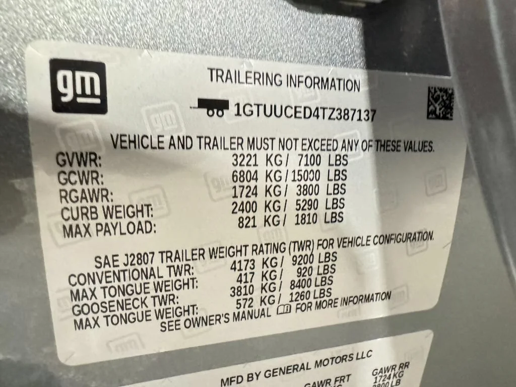 New 2026 Sterling Metallic GMC Elevation image 8