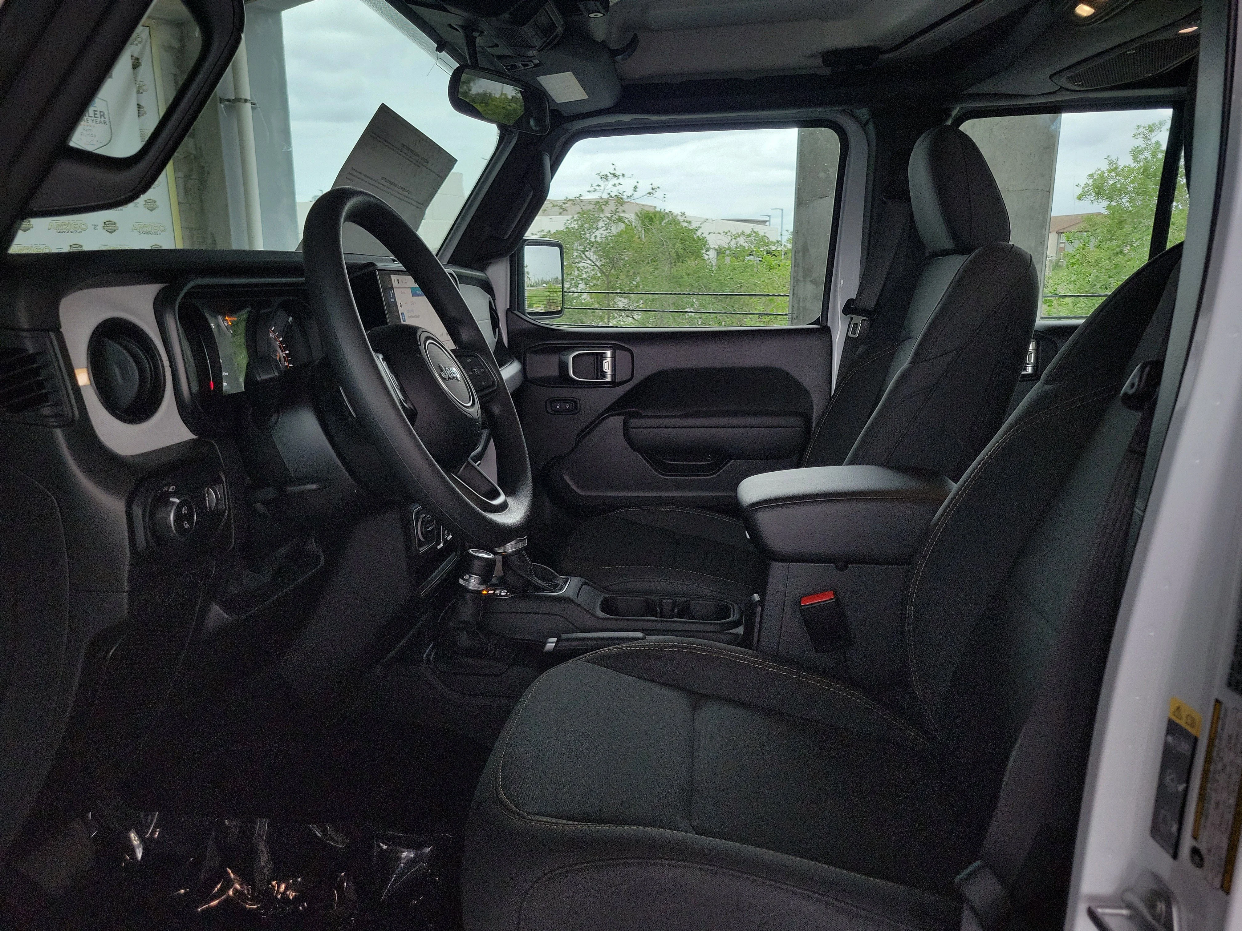 New 2026 Bright White Clear-Coat Exterior Paint Jeep Sport image 16