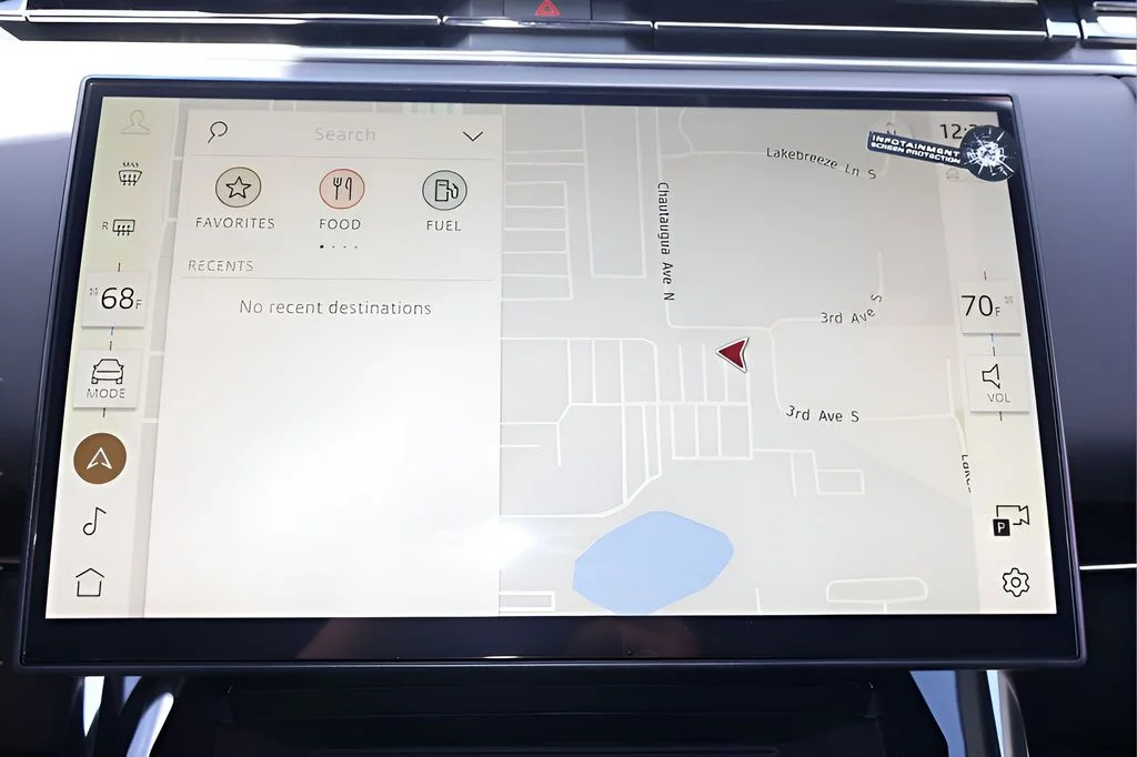 New 2026 Santorini Black Land Rover SE image 23