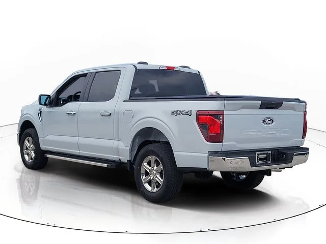 Used 2025 White Ford XLT image 7