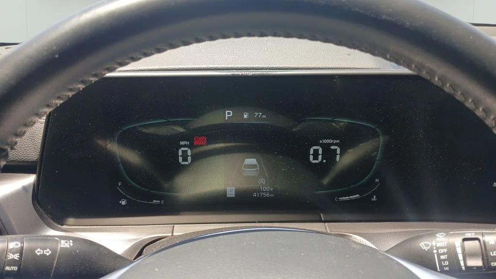 Used 2023 Gray Kia S image 10