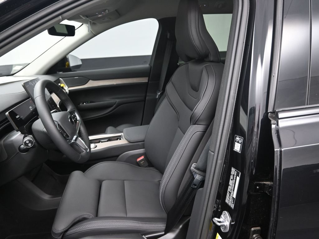 2025 Volvo EX90 Plus - Photo 10