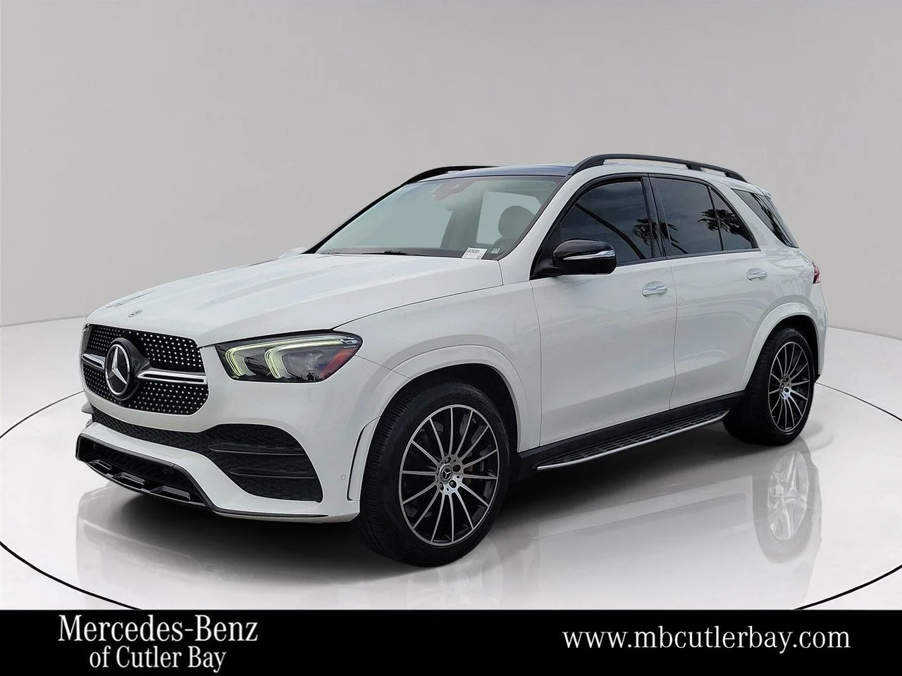 Certified Used 2023  Mercedes-Benz GLE 350 image 1