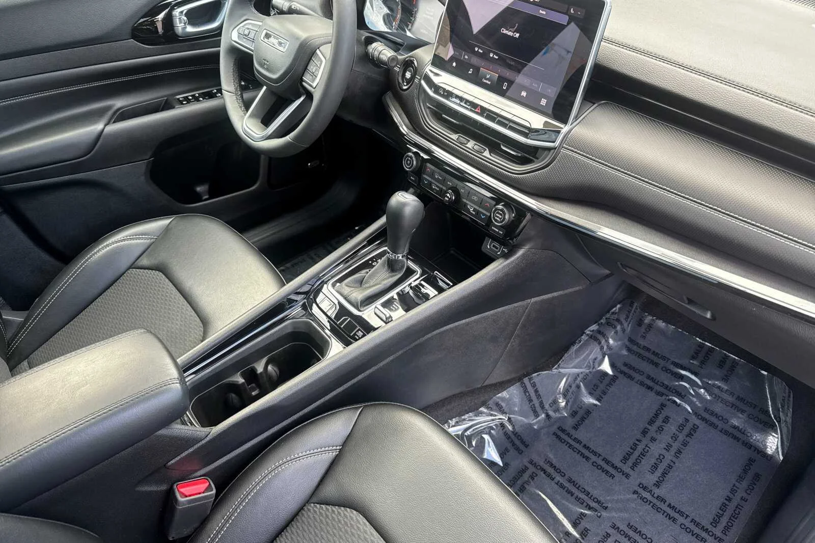 Used 2023 Gray Jeep Latitude image 15