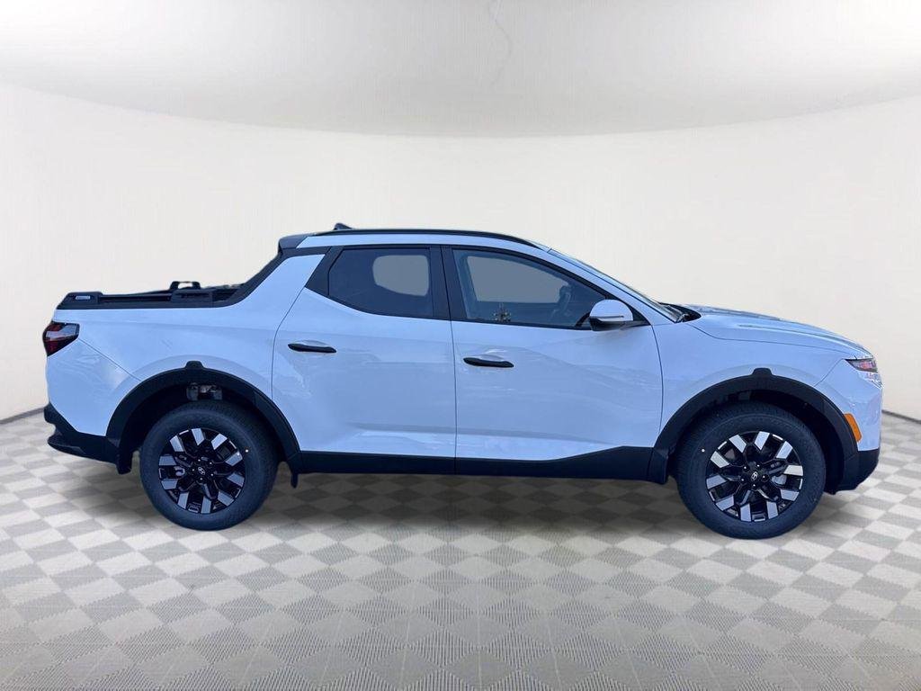 New 2026 White Hyundai SEL FWD image 4