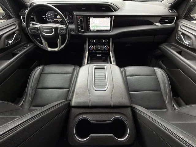 2022 GMC Yukon XL Denali - Photo 14