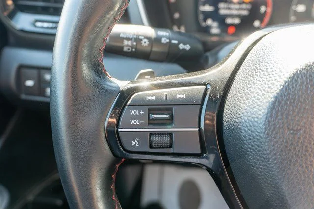 Used 2025  Honda Black Edition image 26