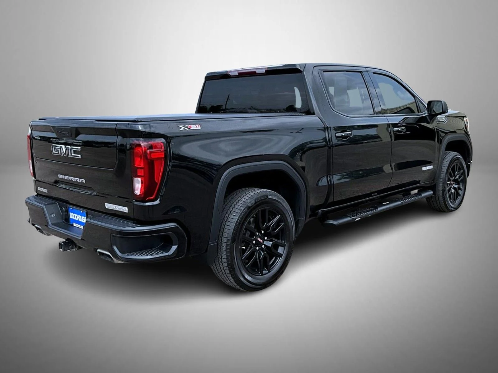 Used 2021 Black GMC Elevation image 5
