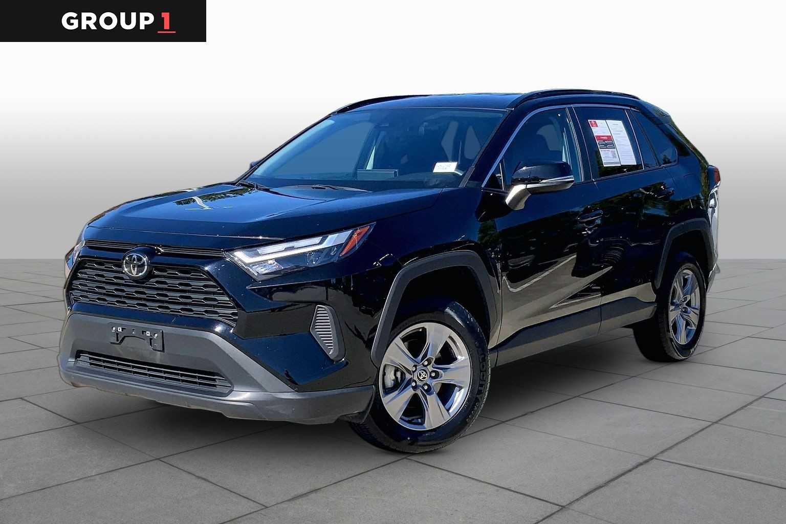 Pre-Owned 2025 Toyota RAV4 XLE