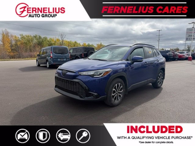 Used 2024 Blue Toyota Hybrid SE image 2