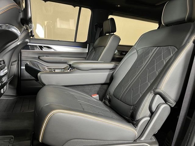 Used 2023 Black Jeep Series III image 26