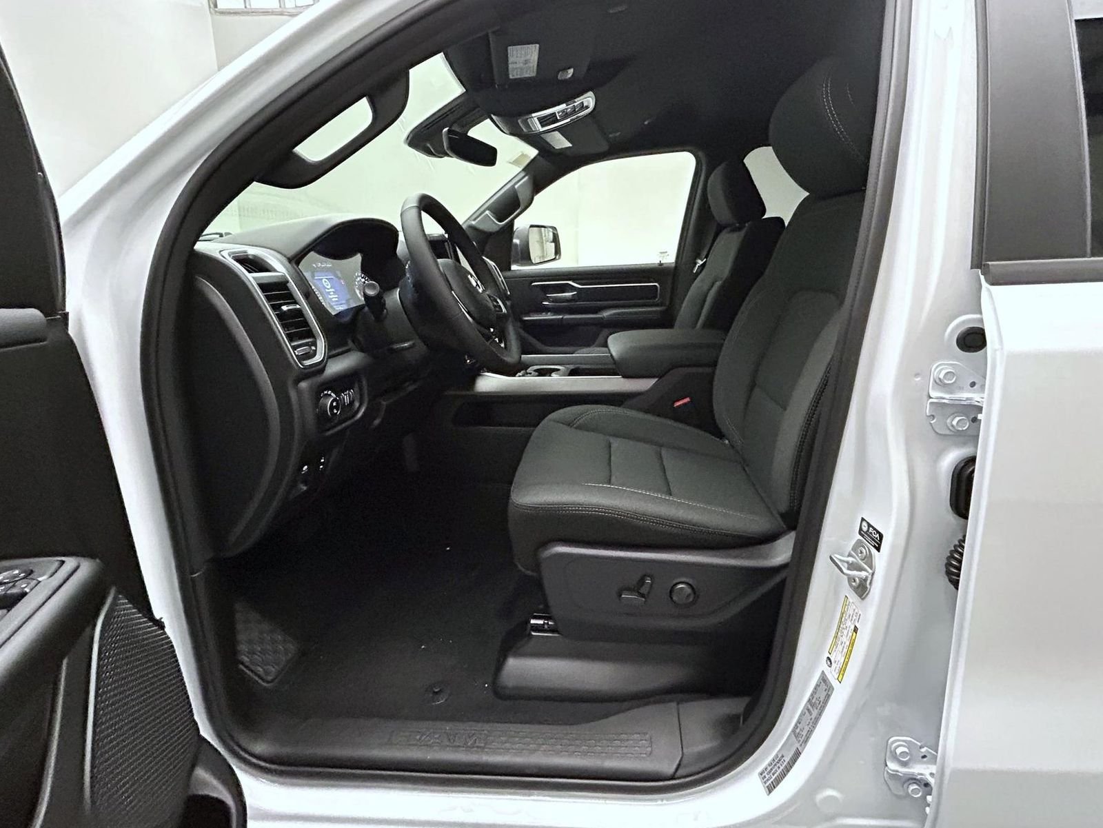 New 2026 Bright White Clearcoat RAM Big Horn/Lone Star image 10