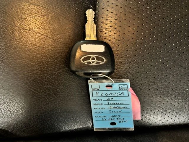 Used 2020 Gray Toyota SR5 image 23