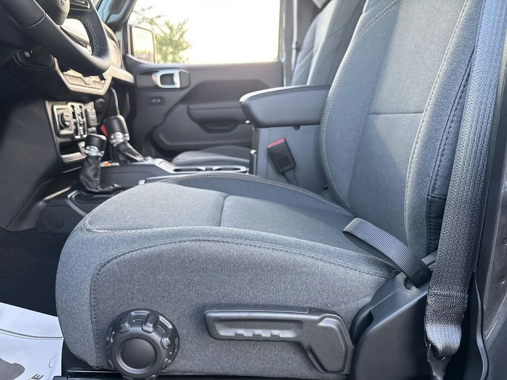 2025 Jeep Wrangler 4-Door Sport S - Photo 12