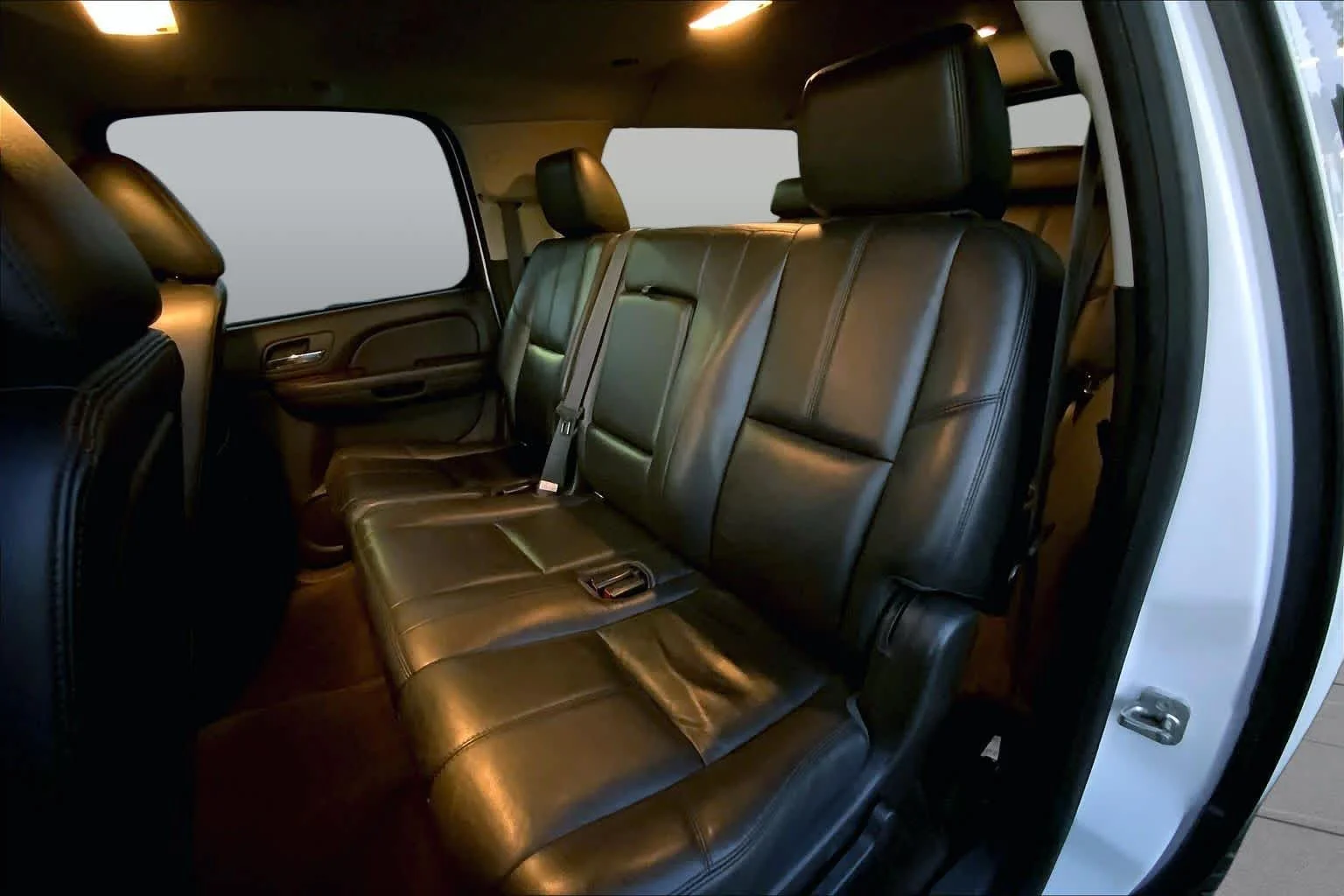 Used 2013 Summit White Chevrolet LT image 19